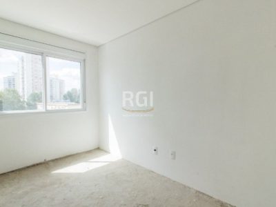 Apartamento à venda com 73m², 2 quartos, 1 suíte, 1 vaga no bairro Passo d'Areia em Porto Alegre - Foto 8