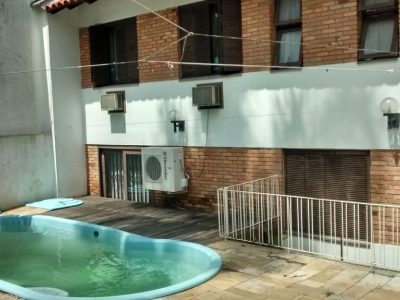 Casa à venda com 260m², 4 quartos, 1 suíte, 2 vagas no bairro Chácara das Pedras em Porto Alegre - Foto 8