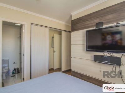 Apartamento à venda com 66m², 3 quartos, 1 suíte, 1 vaga no bairro Vila Ipiranga em Porto Alegre - Foto 10