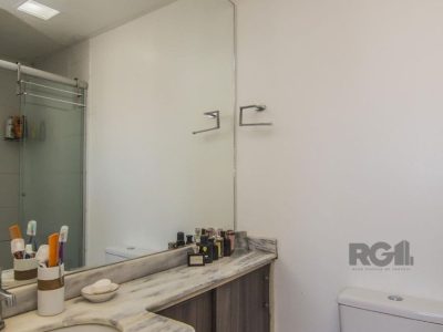 Apartamento à venda com 66m², 3 quartos, 1 suíte, 1 vaga no bairro Vila Ipiranga em Porto Alegre - Foto 11