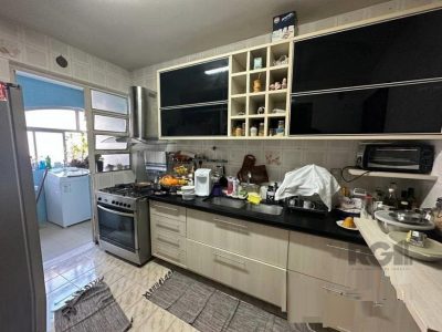 Cobertura à venda com 186m², 3 quartos, 1 suíte, 1 vaga no bairro Moinhos de Vento em Porto Alegre - Foto 7