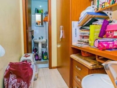 Apartamento à venda com 94m², 3 quartos, 1 suíte, 2 vagas no bairro Jardim Lindóia em Porto Alegre - Foto 14