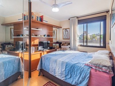 Apartamento à venda com 94m², 3 quartos, 1 suíte, 2 vagas no bairro Jardim Lindóia em Porto Alegre - Foto 15