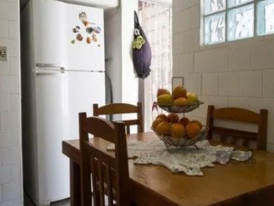 Apartamento à venda com 140m², 3 quartos, 1 suíte, 2 vagas no bairro Rio Branco em Porto Alegre - Foto 12