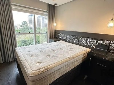 Apartamento à venda com 77m², 2 quartos, 1 suíte, 2 vagas no bairro Petrópolis em Porto Alegre - Foto 29