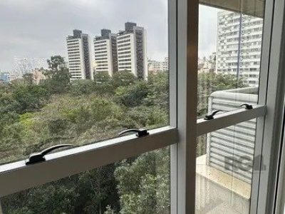 Apartamento à venda com 77m², 2 quartos, 1 suíte, 2 vagas no bairro Petrópolis em Porto Alegre - Foto 37