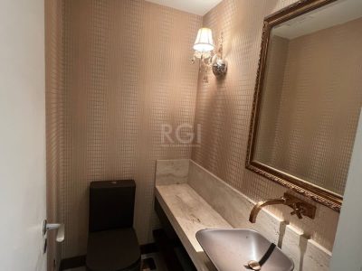 Apartamento à venda com 162m², 3 quartos, 3 suítes, 2 vagas no bairro Central Parque em Porto Alegre - Foto 3