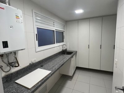 Apartamento à venda com 162m², 3 quartos, 3 suítes, 2 vagas no bairro Central Parque em Porto Alegre - Foto 7