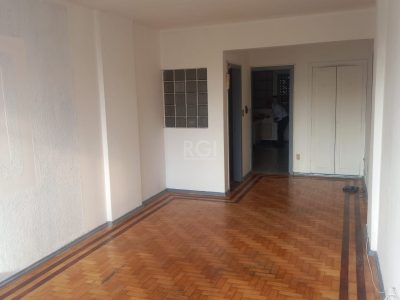 Apartamento à venda com 95m², 2 quartos no bairro Centro Histórico em Porto Alegre - Foto 13