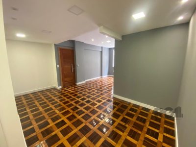 Apartamento à venda com 87m², 3 quartos no bairro Centro Histórico em Porto Alegre - Foto 4