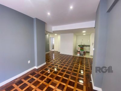 Apartamento à venda com 87m², 3 quartos no bairro Centro Histórico em Porto Alegre - Foto 5