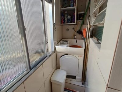 Apartamento à venda com 62m², 2 quartos no bairro Partenon em Porto Alegre - Foto 8