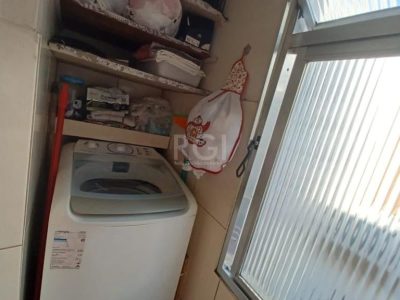 Apartamento à venda com 62m², 2 quartos no bairro Partenon em Porto Alegre - Foto 9