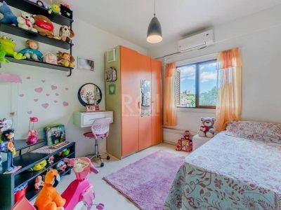 Apartamento à venda com 124m², 3 quartos, 1 suíte, 1 vaga no bairro Jardim Itu em Porto Alegre - Foto 16