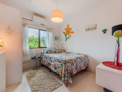 Apartamento à venda com 124m², 3 quartos, 1 suíte, 1 vaga no bairro Jardim Itu em Porto Alegre - Foto 14