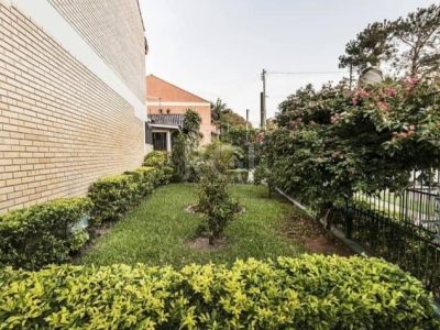 Casa Condominio à venda com 135m², 3 quartos, 1 suíte, 1 vaga no bairro Ipanema em Porto Alegre - Foto 18