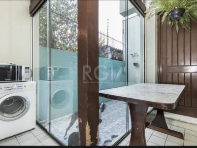 Casa Condominio à venda com 135m², 3 quartos, 1 suíte, 1 vaga no bairro Ipanema em Porto Alegre - Foto 15