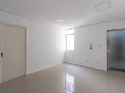 Conjunto/Sala à venda com 72m² no bairro Auxiliadora em Porto Alegre - Foto 5