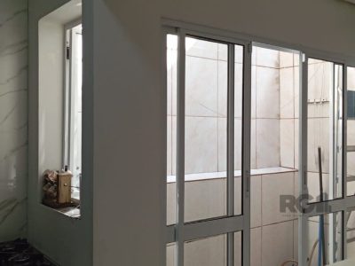 Casa Condominio à venda com 105m², 3 quartos, 1 suíte, 1 vaga no bairro Cristal em Porto Alegre - Foto 10