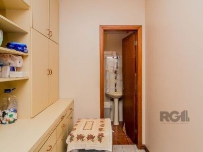 Apartamento à venda com 191m², 4 quartos, 1 suíte, 2 vagas no bairro Bela Vista em Porto Alegre - Foto 11