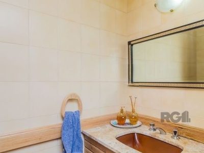 Apartamento à venda com 191m², 4 quartos, 1 suíte, 2 vagas no bairro Bela Vista em Porto Alegre - Foto 15