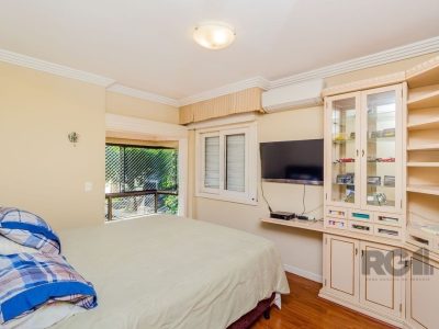 Apartamento à venda com 191m², 4 quartos, 1 suíte, 2 vagas no bairro Bela Vista em Porto Alegre - Foto 23