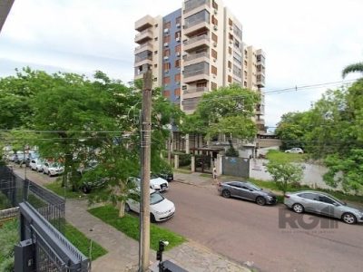 Apartamento à venda com 93m², 3 quartos, 1 suíte, 2 vagas no bairro Tristeza em Porto Alegre - Foto 24