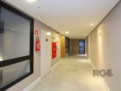 Apartamento à venda com 93m², 3 quartos, 1 suíte, 2 vagas no bairro Tristeza em Porto Alegre - Foto 6