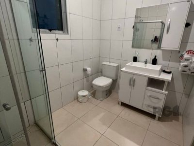 Casa à venda com 350m², 4 quartos, 1 suíte no bairro Auxiliadora em Porto Alegre - Foto 13