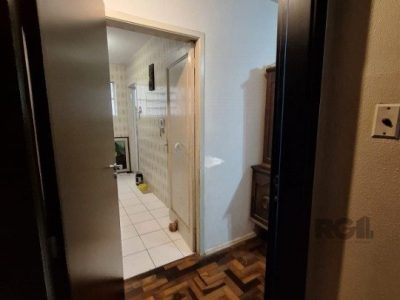 Apartamento à venda com 88m², 4 quartos no bairro Menino Deus em Porto Alegre - Foto 7