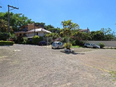 Casa à venda com 140m², 3 quartos, 1 suíte, 3 vagas no bairro Ipanema em Porto Alegre - Foto 30