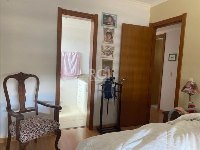 Apartamento à venda com 100m², 3 quartos, 1 suíte, 1 vaga no bairro Menino Deus em Porto Alegre - Foto 20