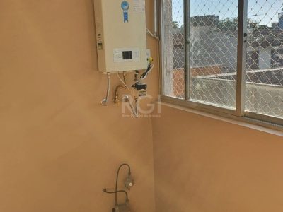 Apartamento à venda com 80m², 2 quartos, 1 vaga no bairro Medianeira em Porto Alegre - Foto 24