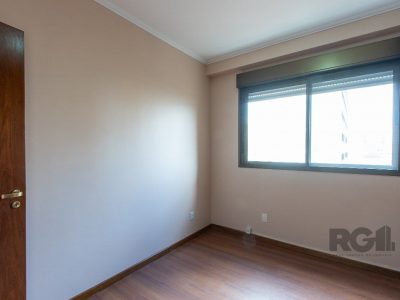 Apartamento à venda com 118m², 3 quartos, 1 suíte, 2 vagas no bairro Menino Deus em Porto Alegre - Foto 21