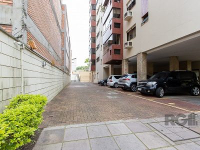 Apartamento à venda com 118m², 3 quartos, 1 suíte, 2 vagas no bairro Menino Deus em Porto Alegre - Foto 43