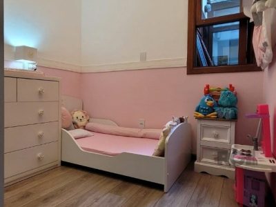 Apartamento à venda com 138m², 4 quartos, 1 suíte, 3 vagas no bairro Ipanema em Porto Alegre - Foto 23