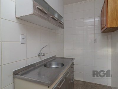 Apartamento à venda com 32m², 1 quarto, 1 vaga no bairro Vila Ipiranga em Porto Alegre - Foto 5