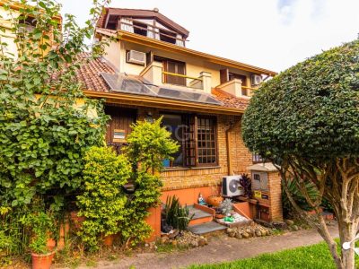 Casa Condominio à venda com 140m², 3 quartos, 1 vaga no bairro Ipanema em Porto Alegre - Foto 2