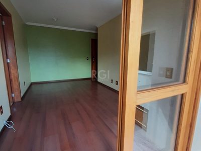 Apartamento à venda com 59m², 2 quartos, 1 vaga no bairro Santana em Porto Alegre - Foto 4