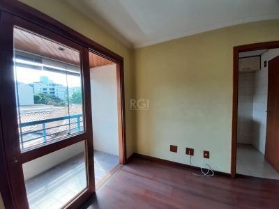 Apartamento à venda com 59m², 2 quartos, 1 vaga no bairro Santana em Porto Alegre - Foto 2