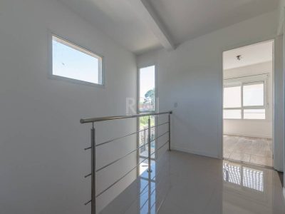 Casa Condominio à venda com 110m², 3 quartos, 1 suíte, 2 vagas no bairro Ipanema em Porto Alegre - Foto 4