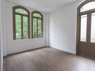 Conjunto/Sala à venda com 37m², 1 vaga no bairro Moinhos de Vento em Porto Alegre - Foto 15