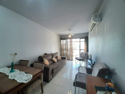 Apartamento à venda com 69m², 2 quartos no bairro Santana em Porto Alegre - Foto 4