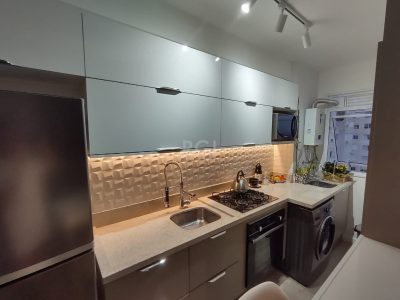 Apartamento à venda com 48m², 2 quartos, 3 vagas no bairro Jardim Itu em Porto Alegre - Foto 33