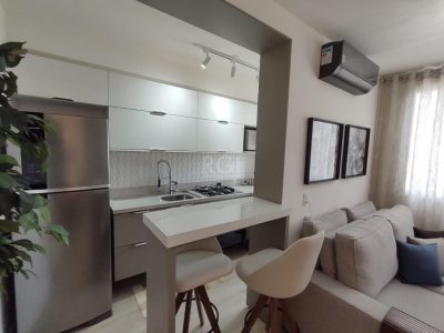 Apartamento à venda com 48m², 2 quartos, 3 vagas no bairro Jardim Itu em Porto Alegre - Foto 32