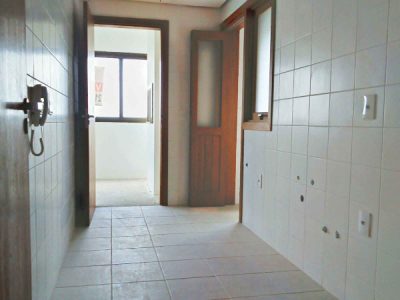 Apartamento à venda com 75m², 2 quartos, 1 suíte, 2 vagas no bairro Petrópolis em Porto Alegre - Foto 7