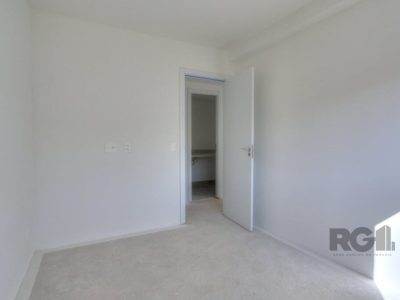 Apartamento à venda com 93m², 3 quartos, 1 suíte, 2 vagas no bairro Menino Deus em Porto Alegre - Foto 12