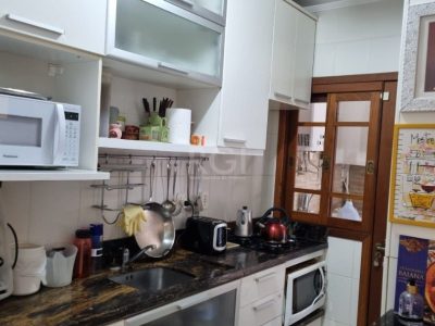 Casa Condominio à venda com 218m², 3 quartos, 1 suíte, 2 vagas no bairro Ipanema em Porto Alegre - Foto 9