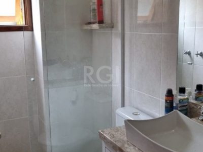 Casa Condominio à venda com 218m², 3 quartos, 1 suíte, 2 vagas no bairro Ipanema em Porto Alegre - Foto 15