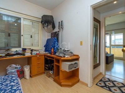 Apartamento à venda com 99m², 3 quartos, 1 suíte, 1 vaga no bairro Menino Deus em Porto Alegre - Foto 19